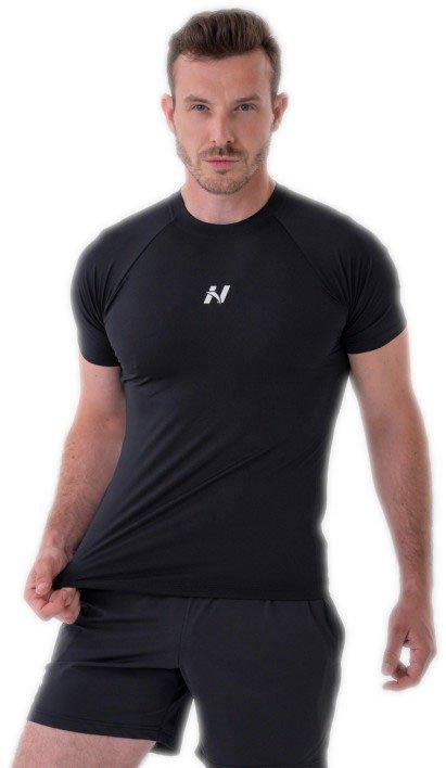 Nebbia Functional Slim-Fit T-Shirt L